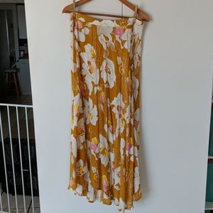 Fighting Eel Skirt Salima